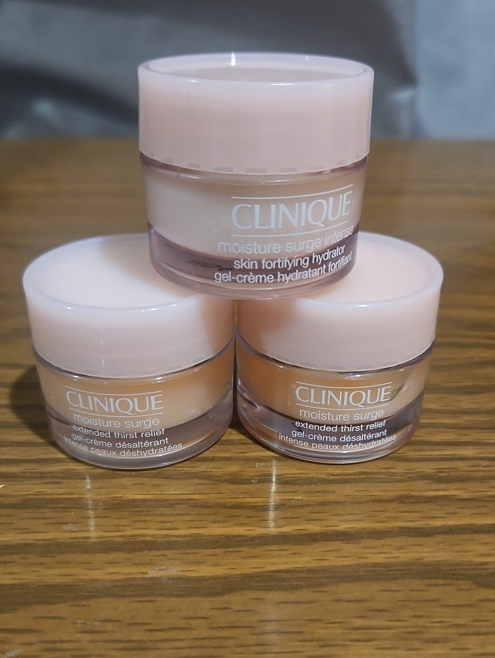 Clinique Moisture Surge Travel Jars — Pale Pink